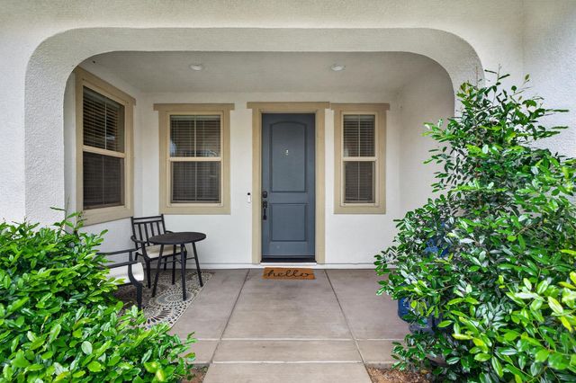 9808 Kugler Way, Elk Grove, CA 95757