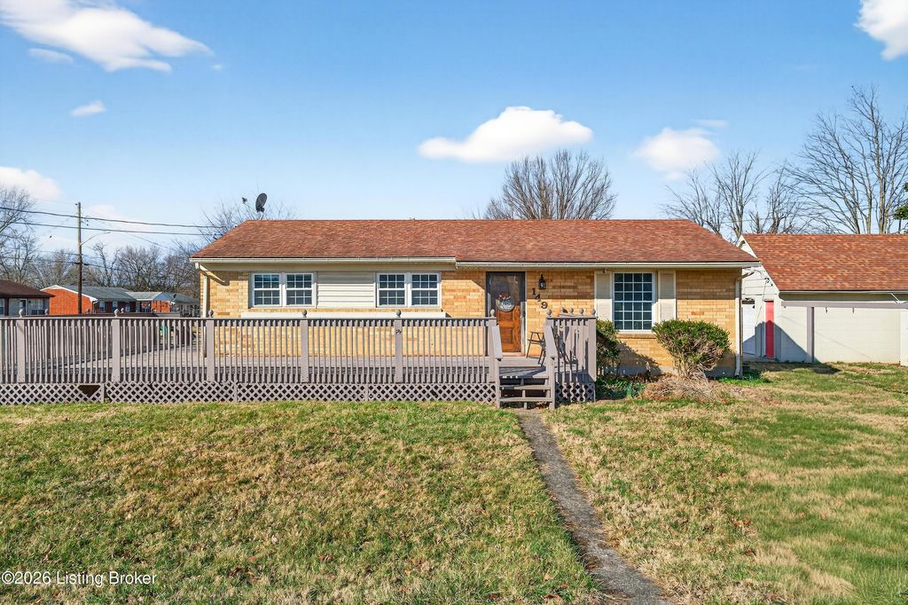149 N Circlecrest Dr, Louisville, KY 40229