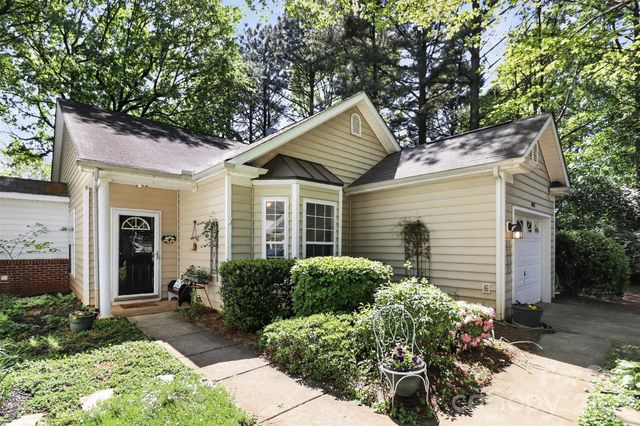 4851 Steepleglen Court, Charlotte, NC 28269