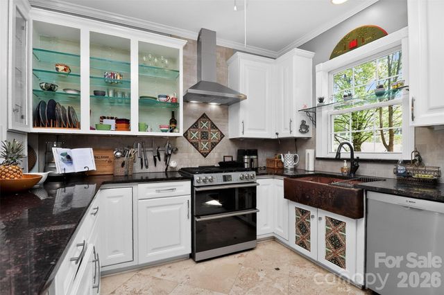 4851 Steepleglen Court, Charlotte, NC 28269