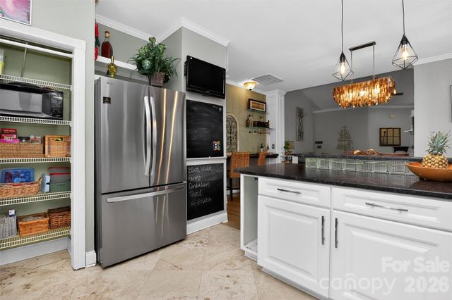 4851 Steepleglen Court, Charlotte, NC 28269