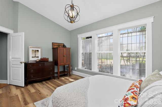 4851 Steepleglen Court, Charlotte, NC 28269