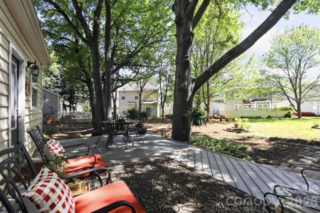 4851 Steepleglen Court, Charlotte, NC 28269