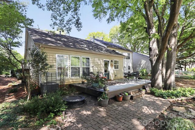 4851 Steepleglen Court, Charlotte, NC 28269