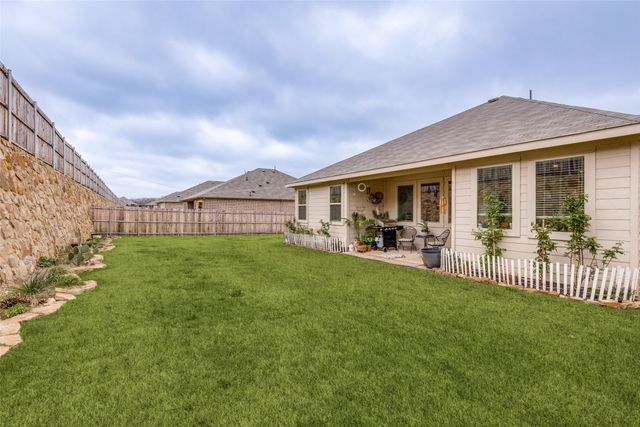 1213 Dragon Way, Azle, TX 76020