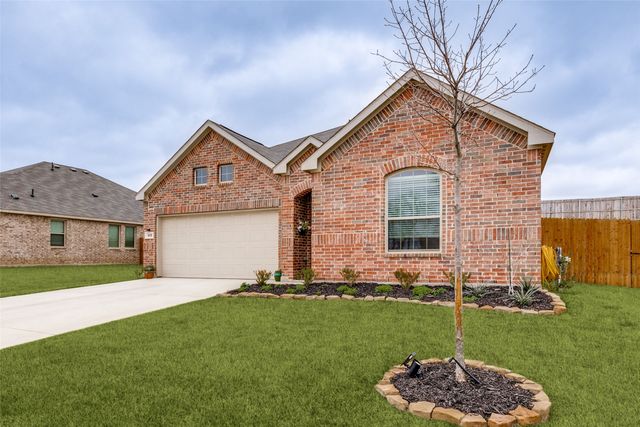 1213 Dragon Way, Azle, TX 76020