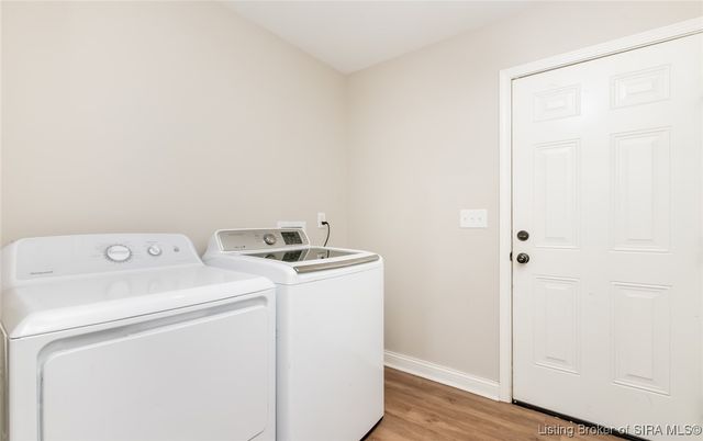 3829 Fiske Avenue, New Albany, IN 47150