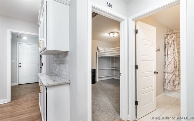 3829 Fiske Avenue, New Albany, IN 47150