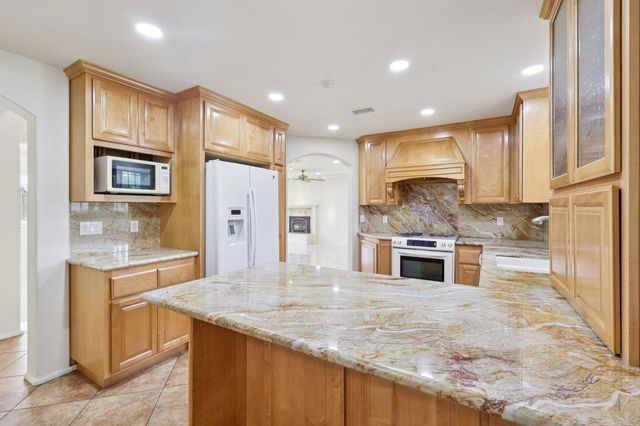 1943 Brookhurst Drive, El Cajon, CA 92019