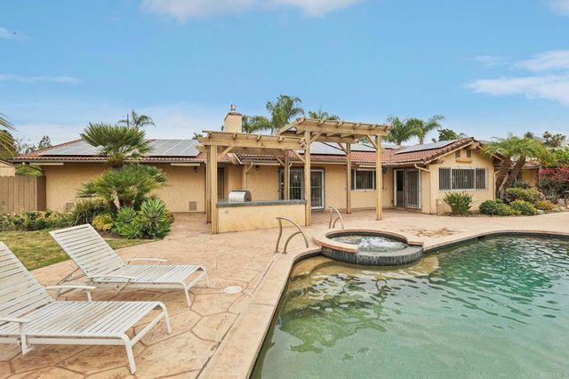 1943 Brookhurst Drive, El Cajon, CA 92019