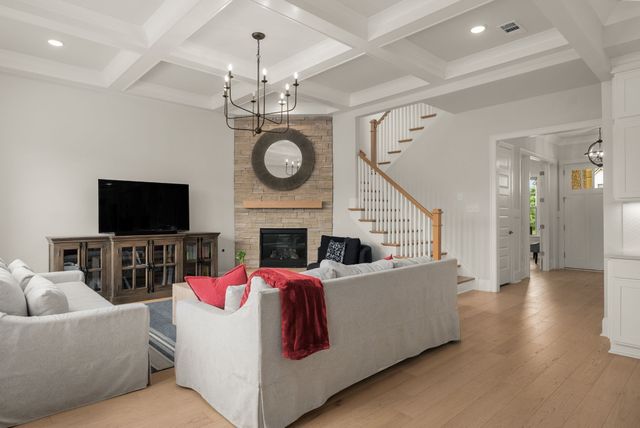 3199 Chase Point Dr, Franklin, TN 37067