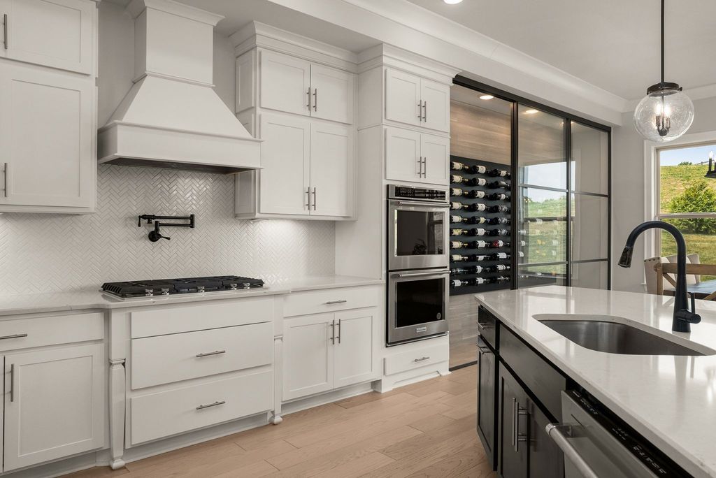 3199 Chase Point Dr, Franklin, TN 37067