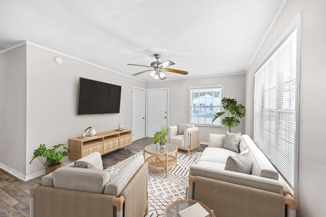 5538 Blackwell Avenue, North Charleston, SC 29406