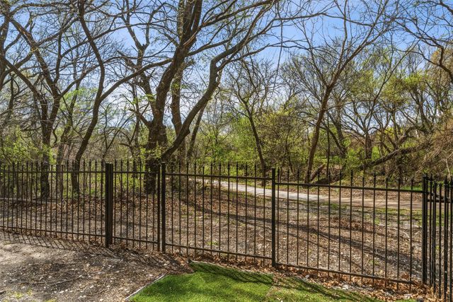 112 Bardwell Drive, Allen, TX 75002