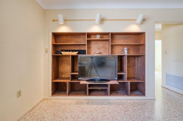 2632 SUNNYSIDE STREET, Sarasota, FL 34239