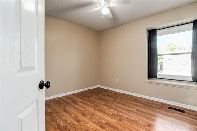 14891 S Summit Street, Olathe, KS 66062