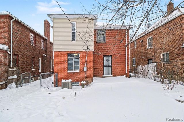 18679 Santa Barbara Drive, Detroit, MI 48221