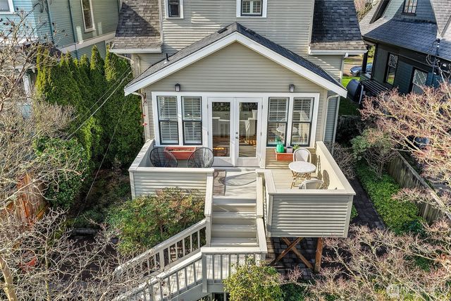 1126 17th Avenue E, Seattle, WA 98112