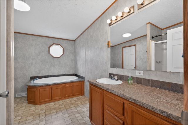 505 Reeves Road, Dry Ridge, KY 41035