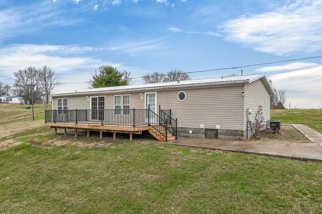 505 Reeves Road, Dry Ridge, KY 41035