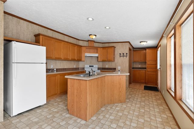 505 Reeves Road, Dry Ridge, KY 41035