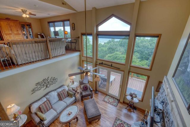 880 Locust Trail, Hiawassee, GA 30546