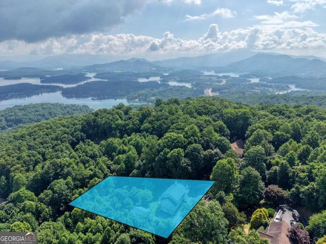 880 Locust Trail, Hiawassee, GA 30546