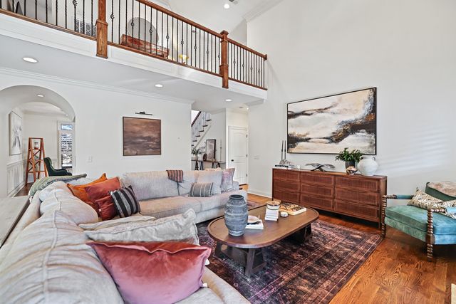 142 Waters Hill Cir, Lebanon, TN 37087