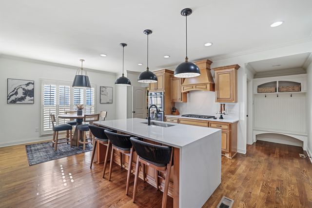 142 Waters Hill Cir, Lebanon, TN 37087