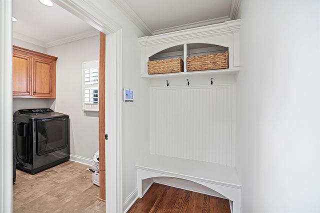 142 Waters Hill Cir, Lebanon, TN 37087