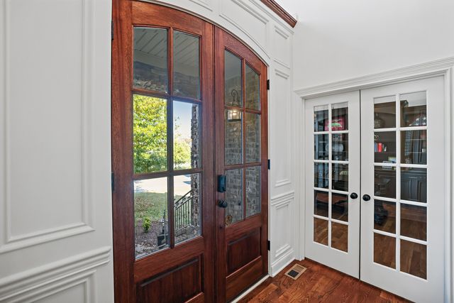 142 Waters Hill Cir, Lebanon, TN 37087