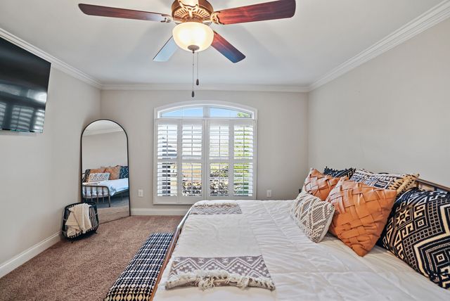 142 Waters Hill Cir, Lebanon, TN 37087