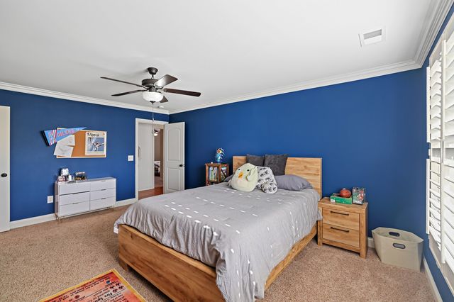 142 Waters Hill Cir, Lebanon, TN 37087