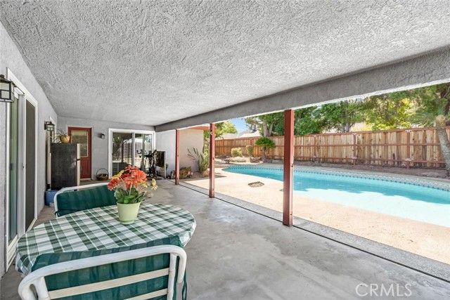 6597 N Haslam, Fresno, CA 93711