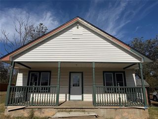 1600 E Farrall Street, Shawnee, OK 74801