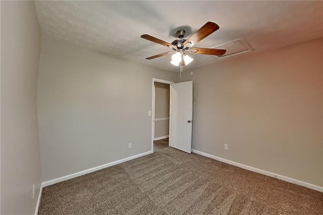 4171 Woodcrest Drive, Powder Springs, GA 30127