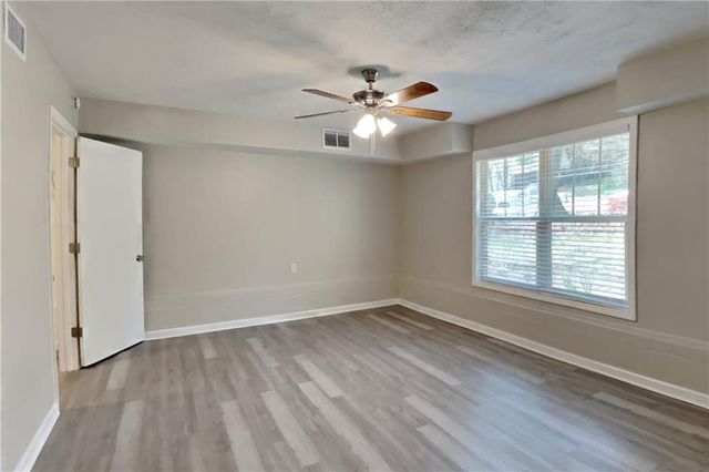 4171 Woodcrest Drive, Powder Springs, GA 30127