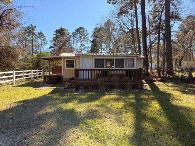 20107 Parkway Lane, Montgomery, TX 77356