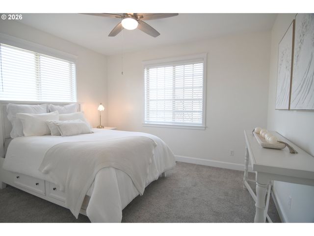 125 SHIP WATCH Cir, Kalama, WA 98625