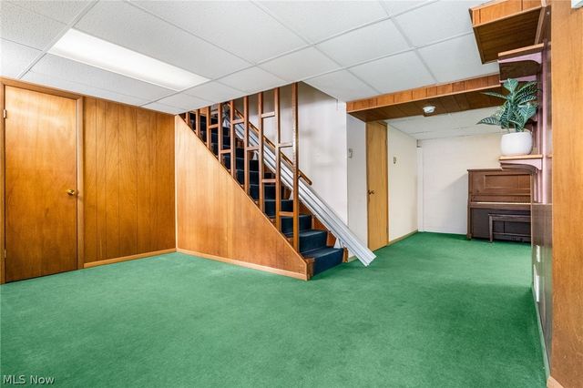 3388 Symphony Lane, New Franklin, OH 44216