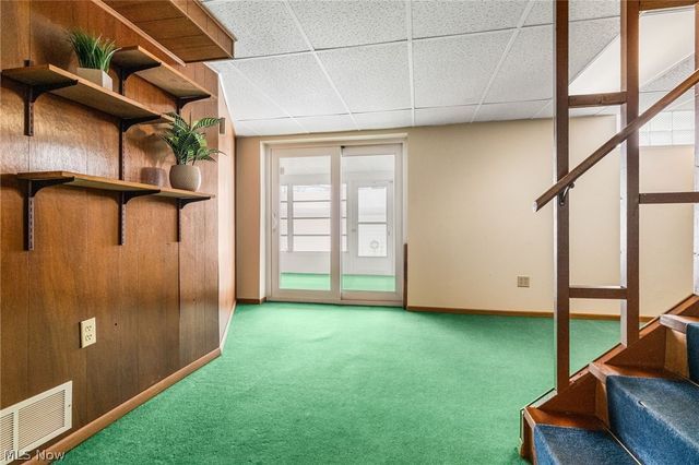 3388 Symphony Lane, New Franklin, OH 44216