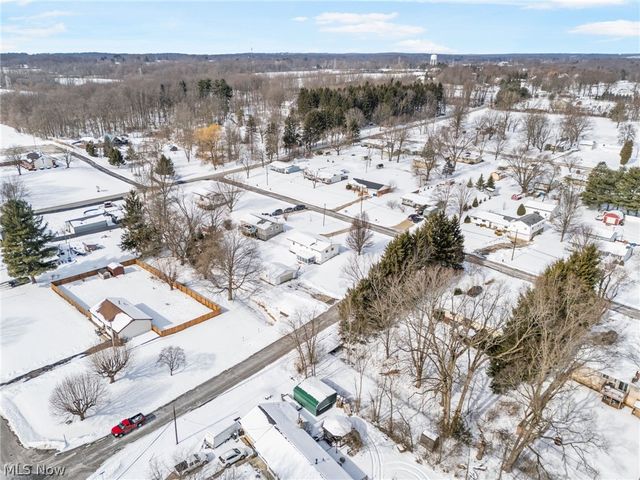 3388 Symphony Lane, New Franklin, OH 44216