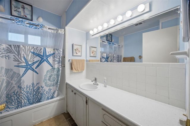 9900 ULMERTON ROAD 242, Largo, FL 33771