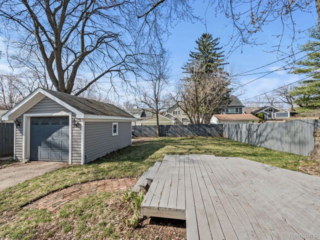 411 WILCOX Street, Rochester, MI 48307