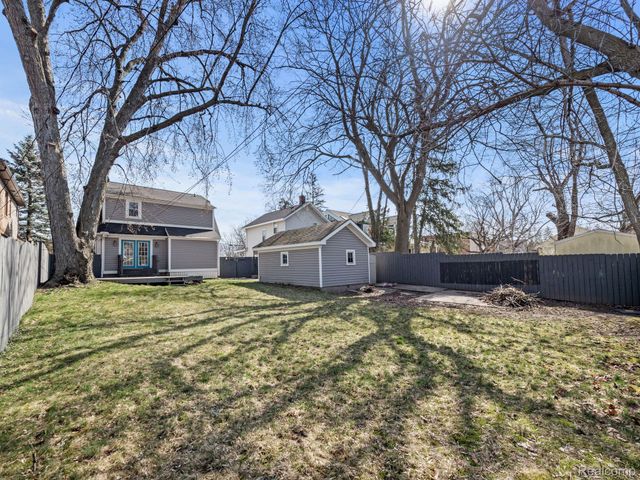 411 WILCOX Street, Rochester, MI 48307