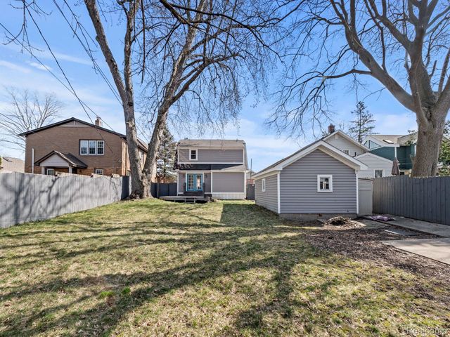 411 WILCOX Street, Rochester, MI 48307