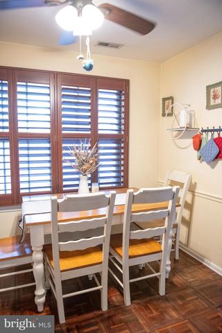 18 PARTRIDGE COURT, Marlton, NJ 08053