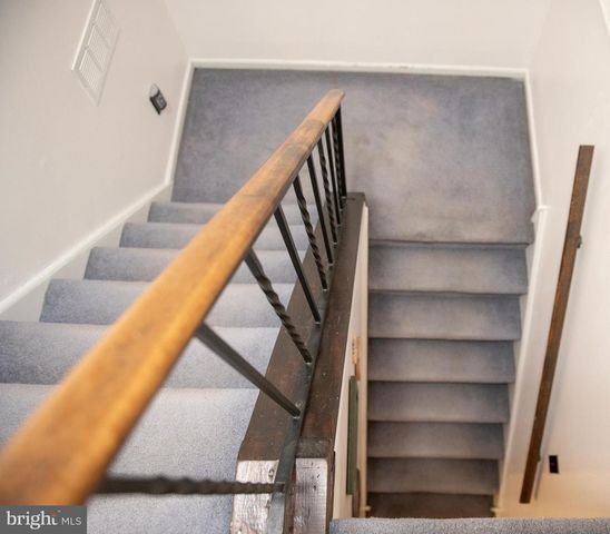 18 PARTRIDGE COURT, Marlton, NJ 08053