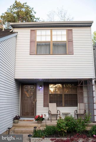 18 PARTRIDGE COURT, Marlton, NJ 08053