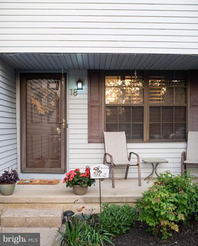 18 PARTRIDGE COURT, Marlton, NJ 08053